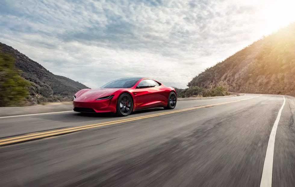 tesla-roadster-1-980x620 1 april