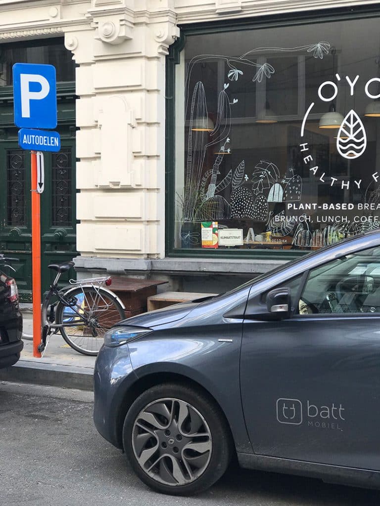 Elektrisch leasen of autodelen in Gent voor bedrijven en gezinnen